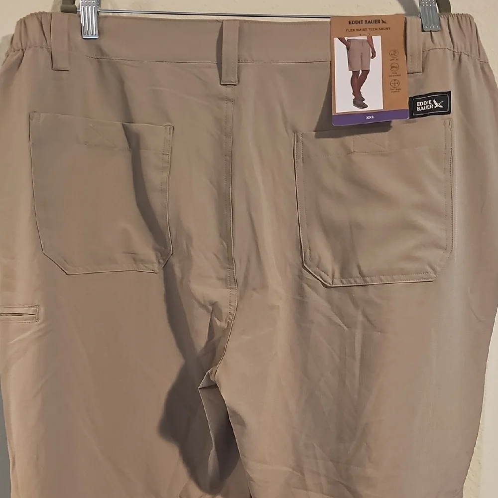 Eddie Bauer Men's Khaki Flat Front Shorts